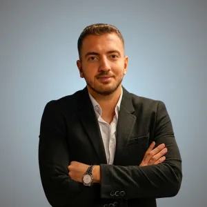 Sinan DEMİR
